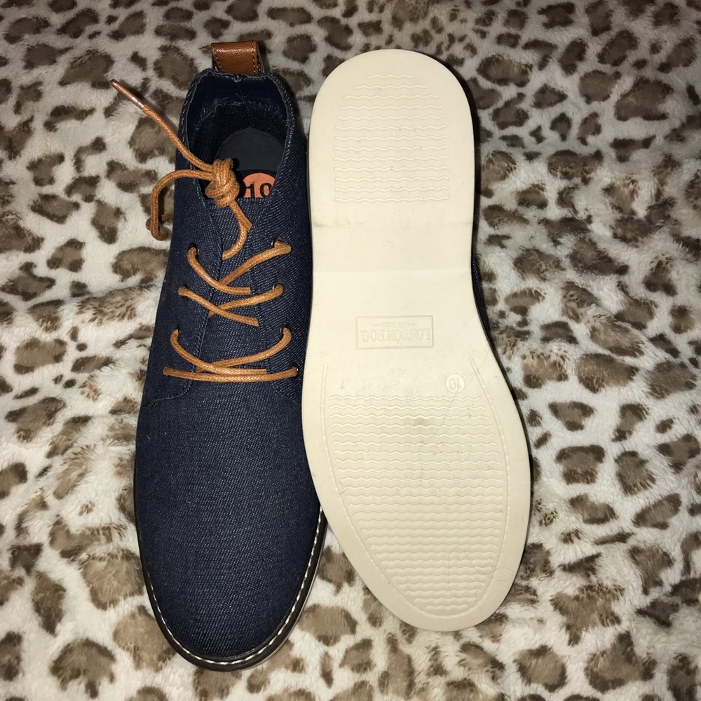 Shoes - Picture 3 of 5